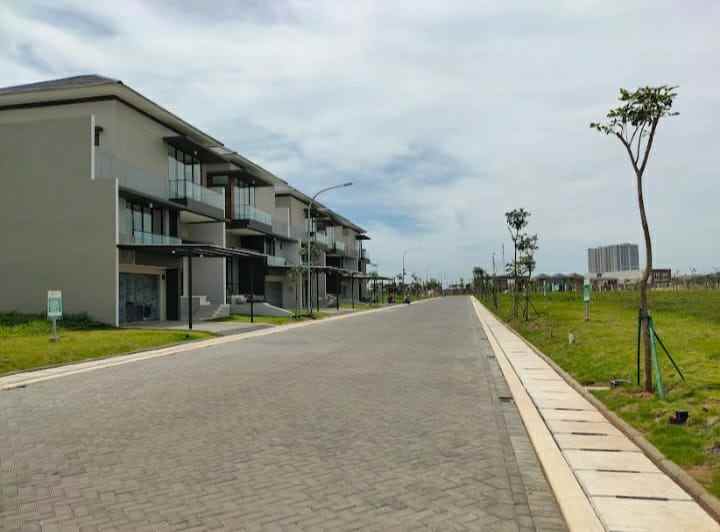 dijual tanah simprug pik2