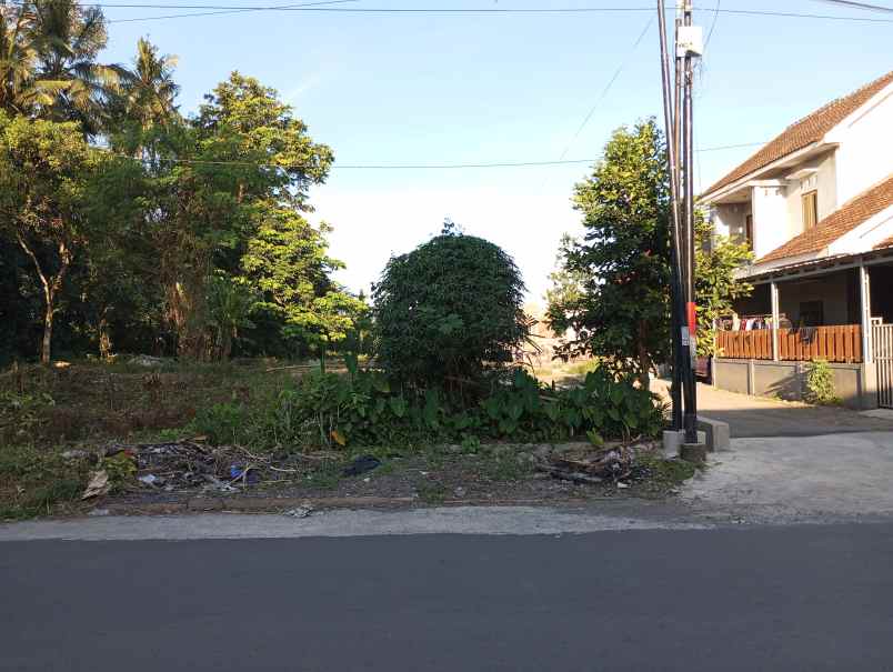 dijual tanah wedomartani ngemplak