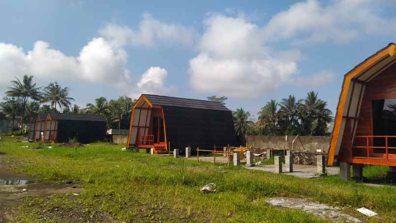 dijual villa glamping