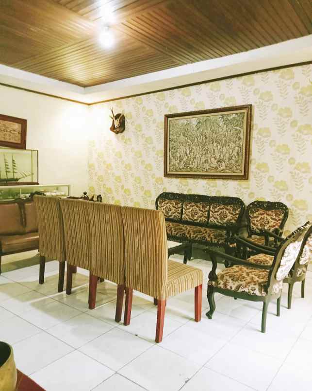 dijual villa jl mekar jaya kel