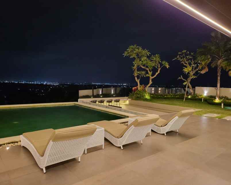 dijual villa mewah lokasi jimbaran bali