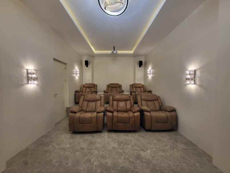 dijual villa mewah lokasi jimbaran bali