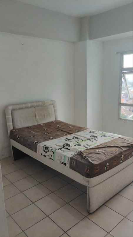 disewakan 2 unit apartemen metropolis tower c
