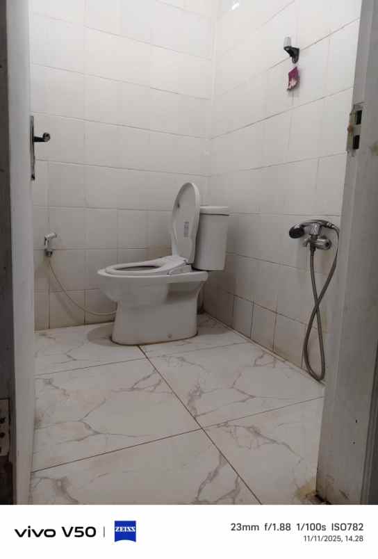 disewakan ruko gudang kantor jalan bango raya