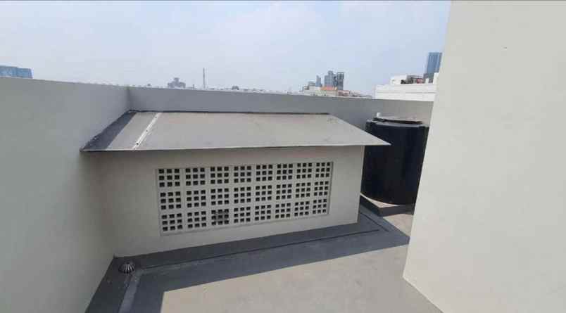 disewakan ruko gudang kantor jl gading soho japan