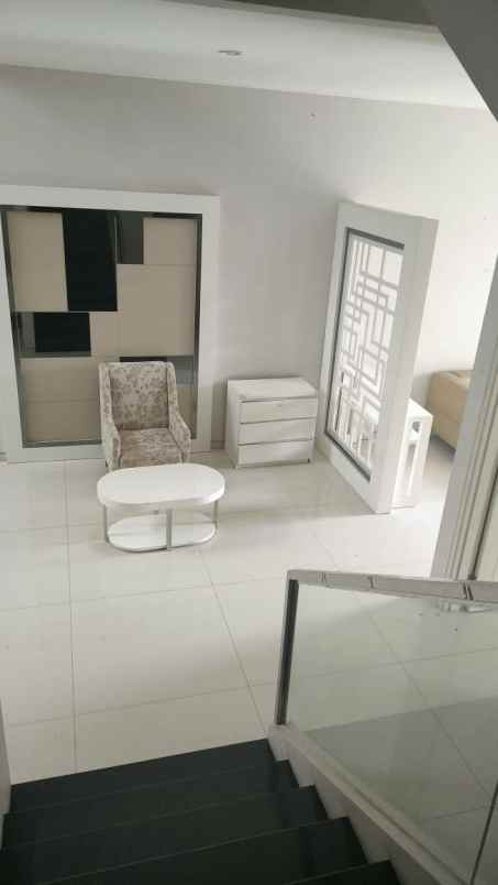 disewakan rumah bukit telaga golf