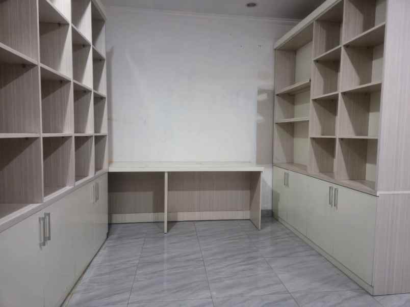 disewakan rumah cluster alamanda jgc