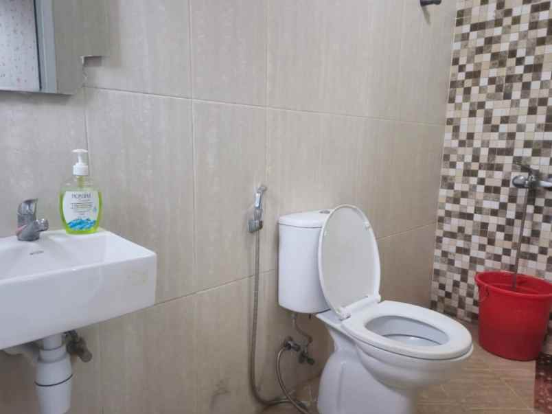 disewakan rumah cluster alamanda jgc