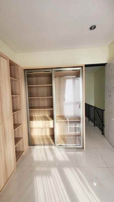 disewakan rumah cluster kana hi harapan