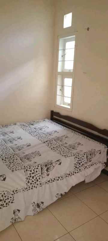 disewakan rumah di daerah sariwangi atas