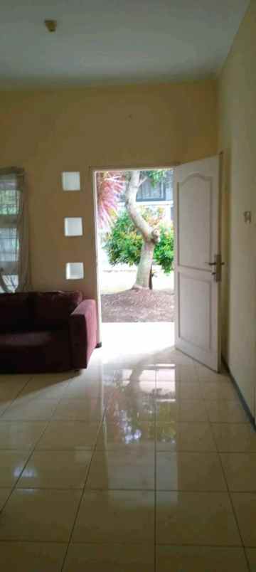 disewakan rumah di daerah sariwangi atas