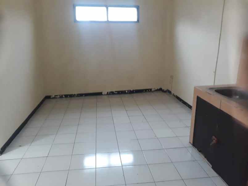 disewakan rumah di daerah sariwangi atas