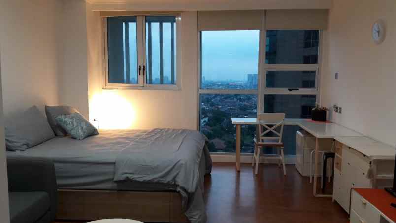 disewakan unit studio di kemang village residence