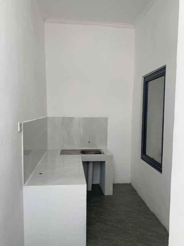 for sale house under 300 jt