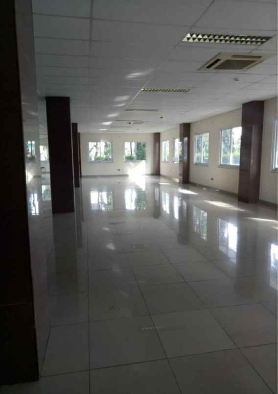 gedung kantor baru 6 5 lantai cikini menteng