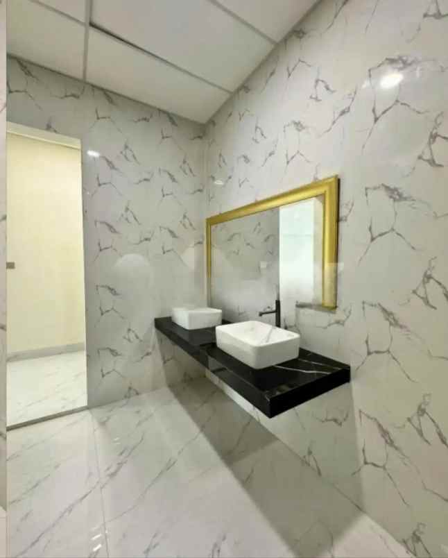 gedung perkantoran 6 lantai di menteng jakarta pusat