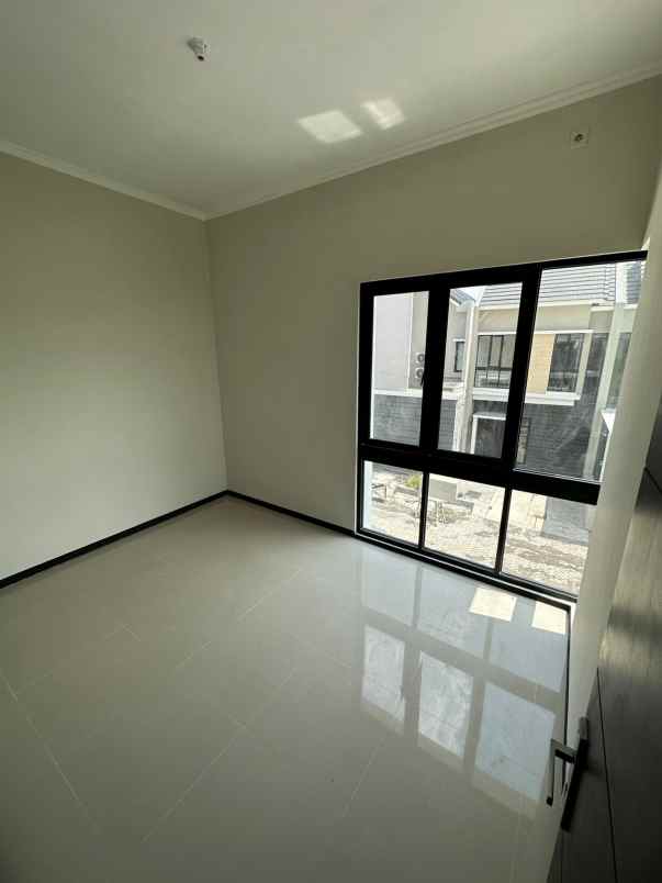 grand alana gunung anyar