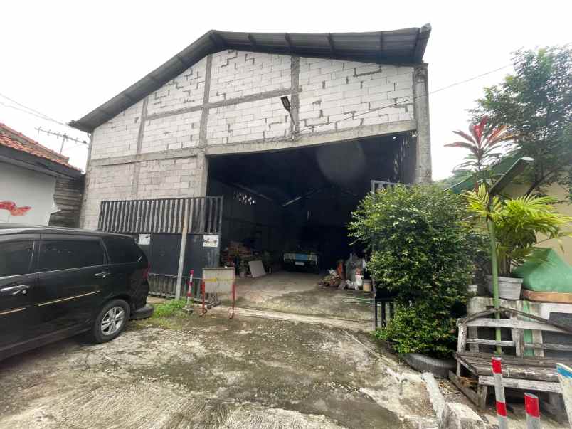 gudang plus kantor lokasi tengah kota semarang