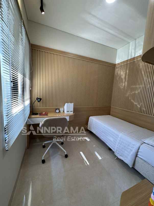 hunian dengan view gunung salak di kota bogor