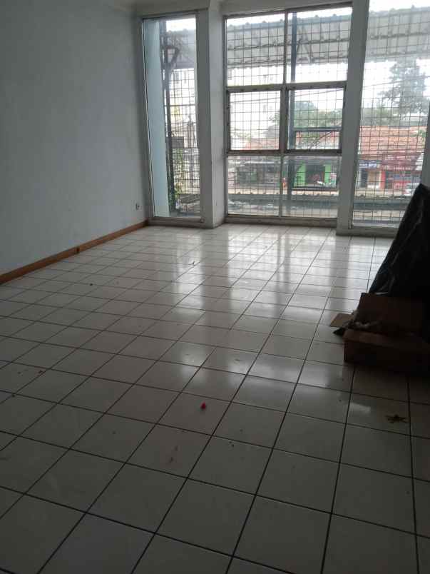 jual dan sewa ruko 3 lantai di raya serpong