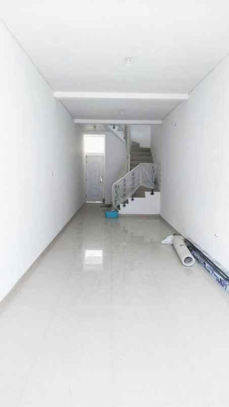 jual ruko jejer 2 jl bratang binangun surabaya