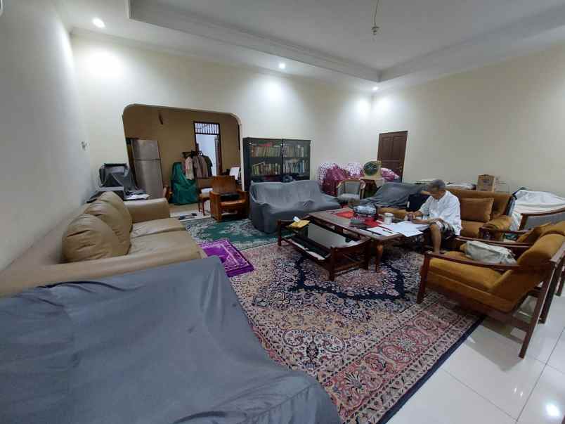 jual rumah siap huni di kemanggisan jakarta barat