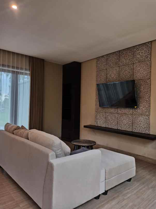 jual villa baru ubud bali