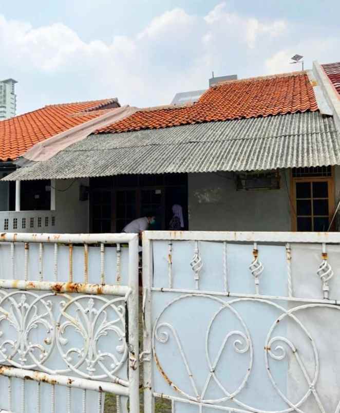 nego petamburan jual cepat rumah hanya hitung tanah