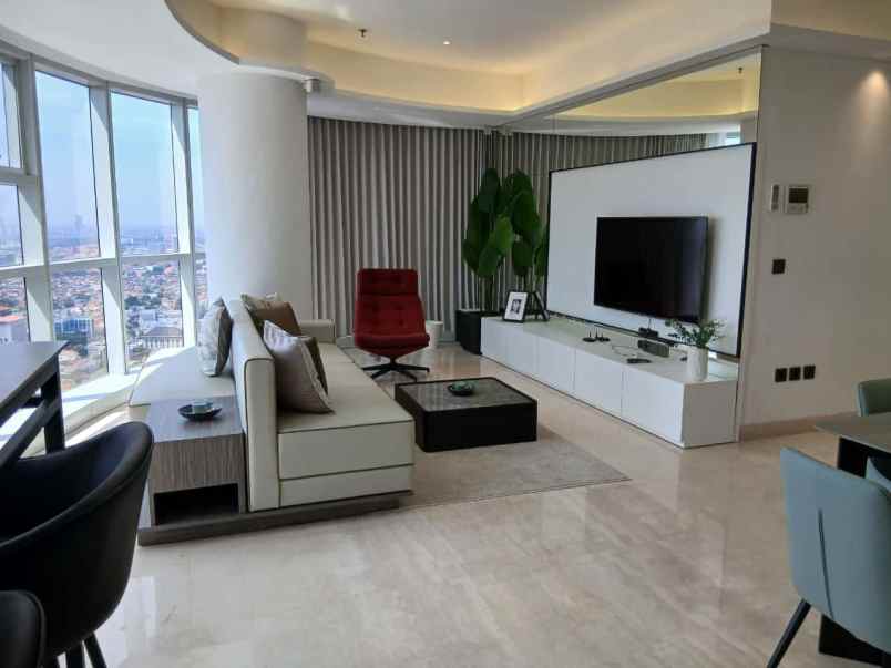 one icon lantai 26 private lift full furnished