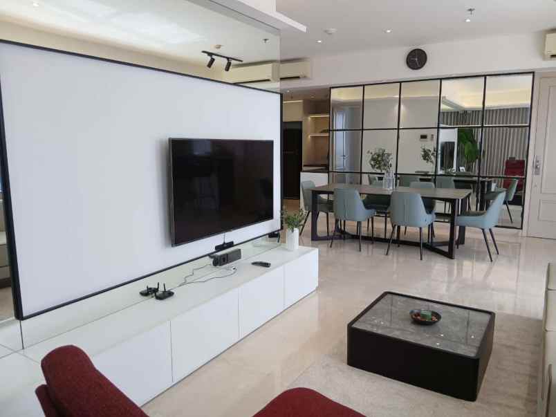 one icon lantai 26 private lift full furnished