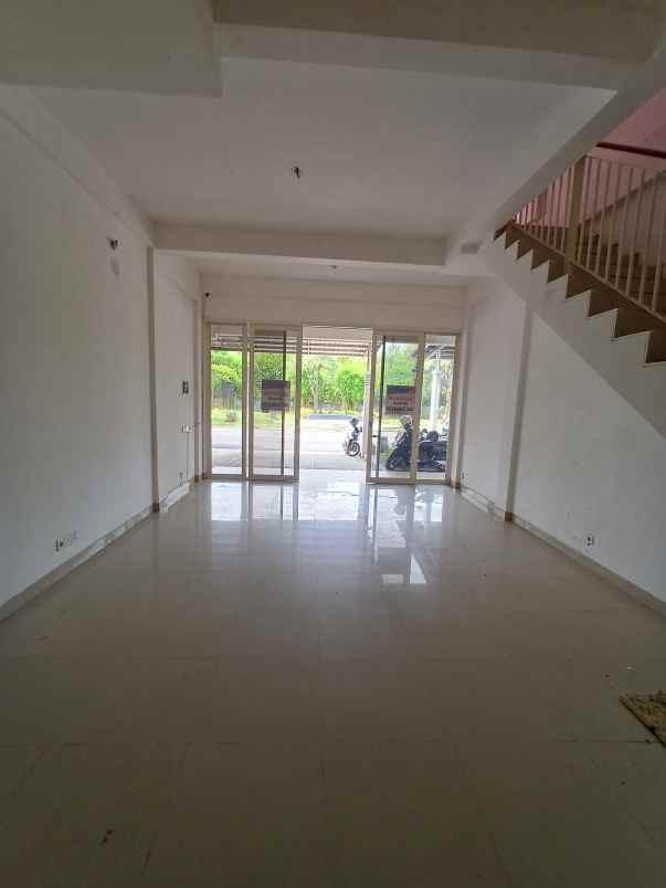 ruko bizhome pakuwon city