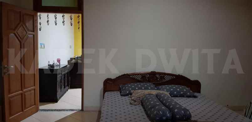 ruko gudang kantor jalan surapati