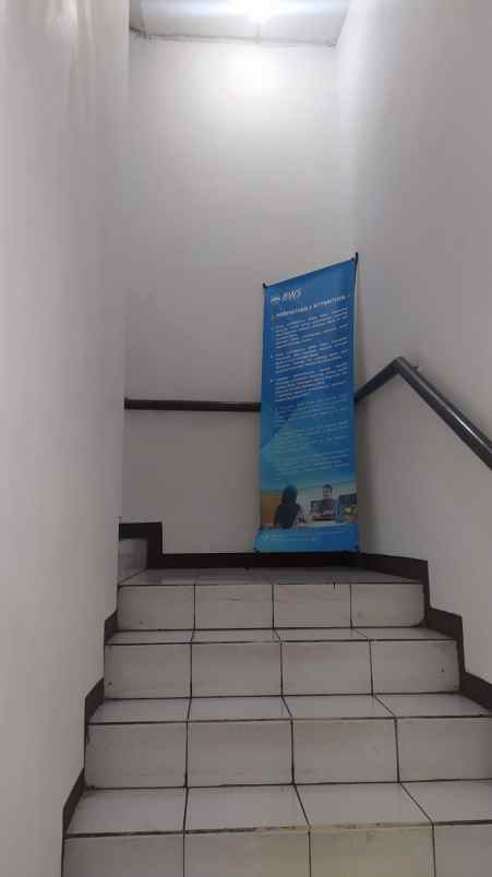 ruko raya jemursari daerah komersial 3 lantai