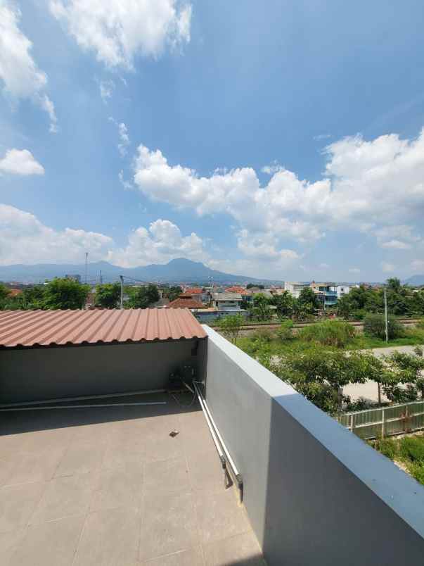 ruko siap pakai cimencrang gedebage