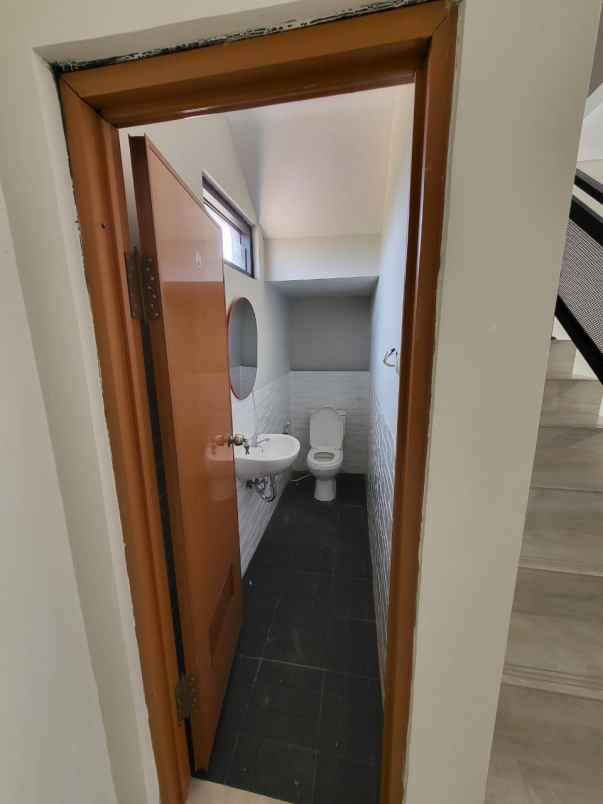 ruko siap pakai cimencrang gedebage