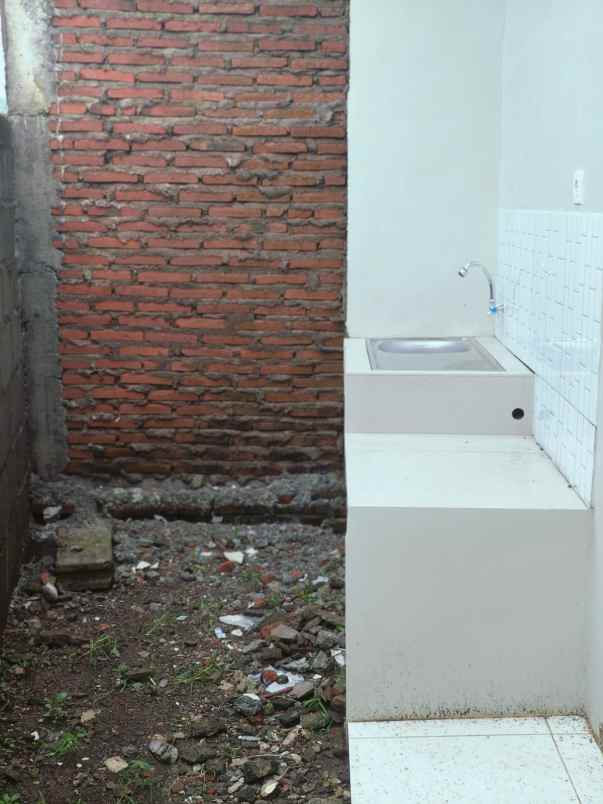 rumah 1 lantai modern minimalis di sukun