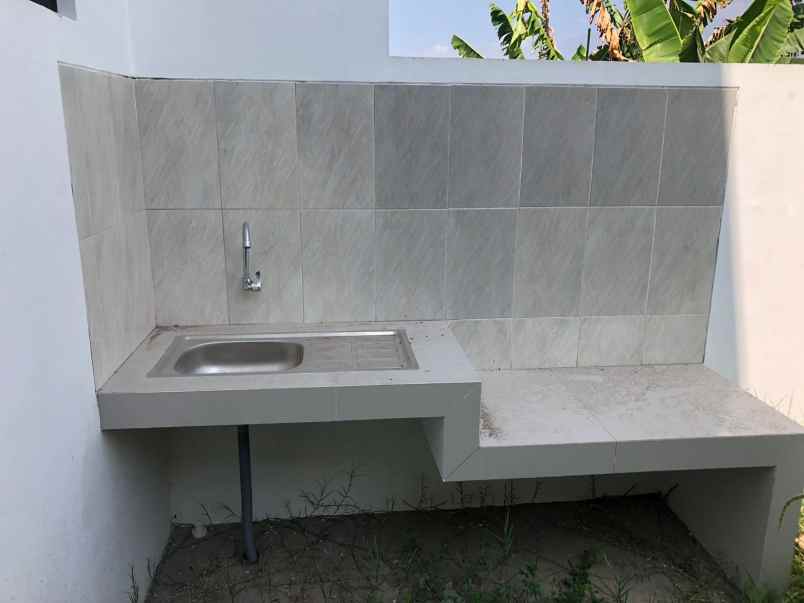 rumah 2 lantai dekat kampus umm 3 kota malang