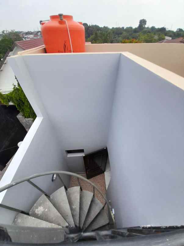 rumah 3 5 lantai rooftop at kahfi 1 jagakarsa jaksel