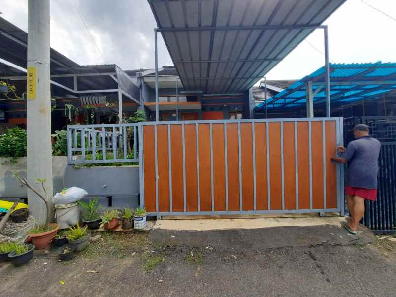 rumah asri dan nyaman