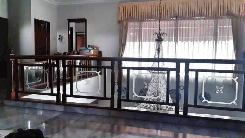 rumah bambu apus raya