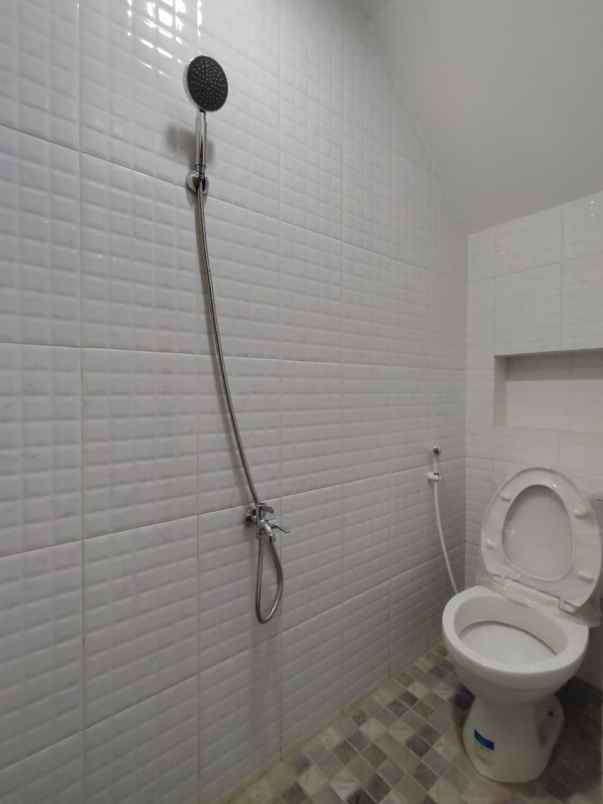 rumah baru 2 lantai siap huni di cibubur