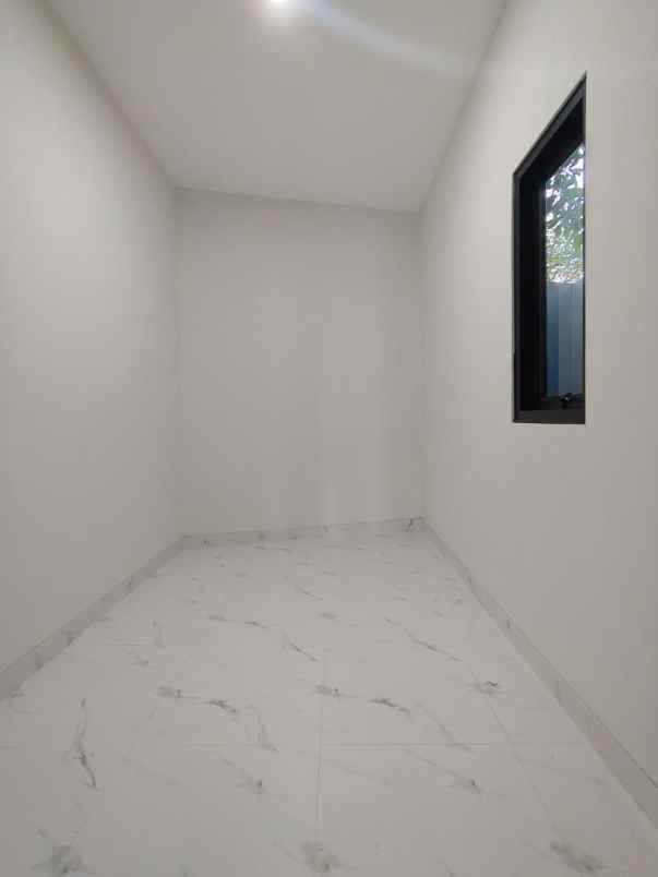 rumah baru 2 lantai siap huni di cibubur