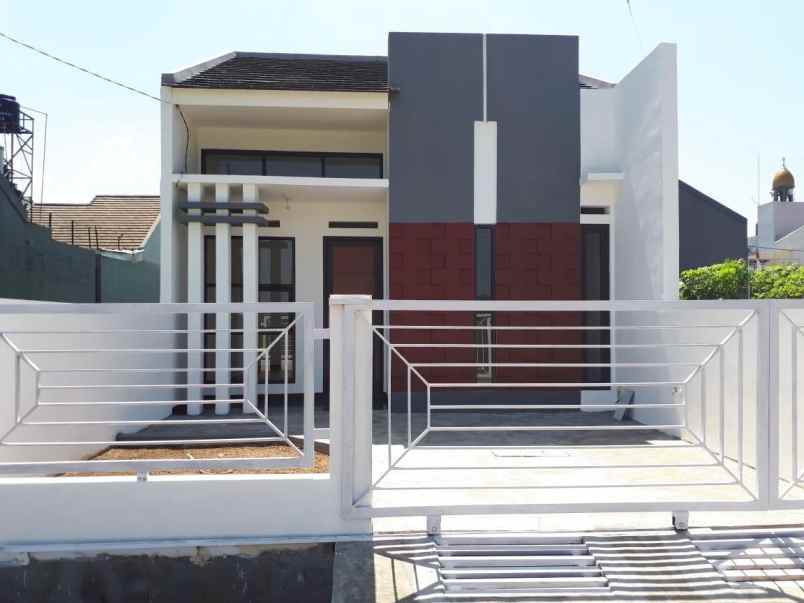 rumah baru cisaranten kulon arcamanik bandung