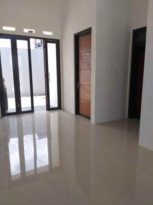 rumah baru cisaranten kulon arcamanik bandung