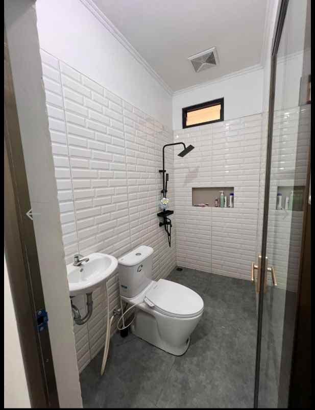 rumah baru ciwaruga bandung