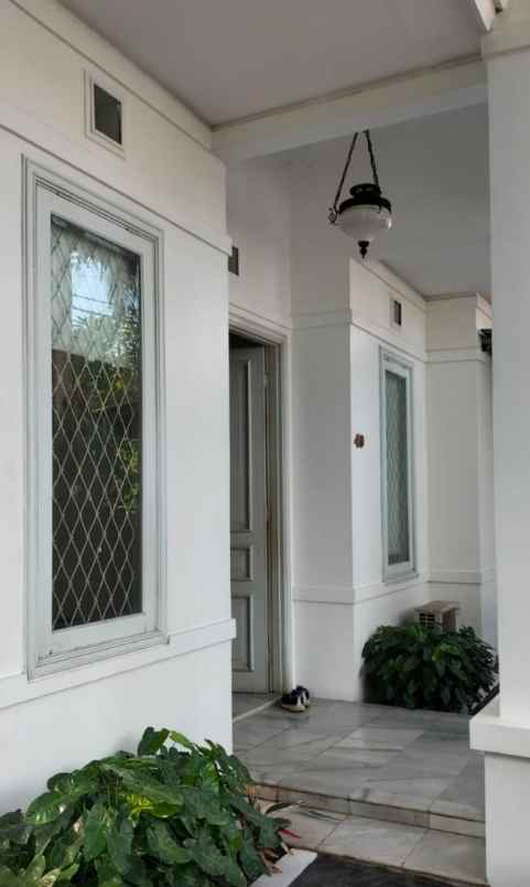 rumah cantik posisi hook daerah jatirahayu bekasi