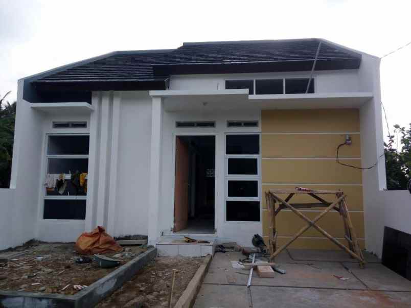 rumah cikaret cibereum bogor