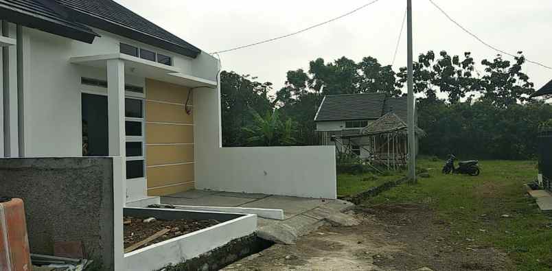 rumah cikaret cibereum bogor