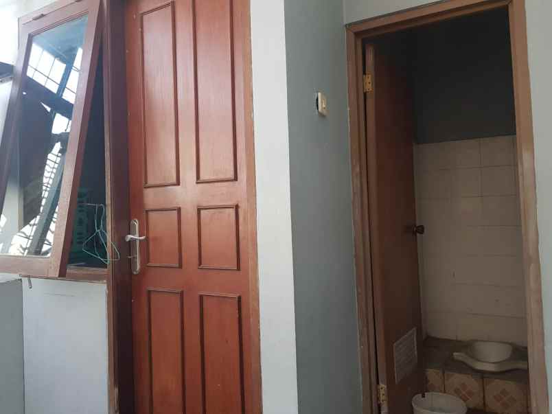 rumah dekat mall dan toll harga 1 6m di galaxy