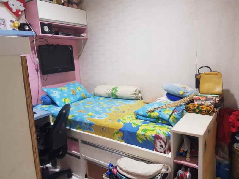 rumah dekat mall dan toll harga 1 6m di galaxy